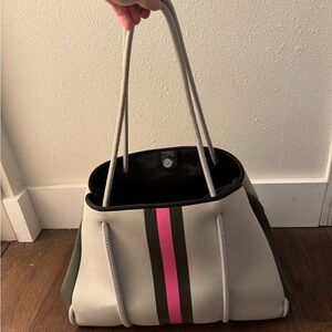 HAUTE SHORE Tote